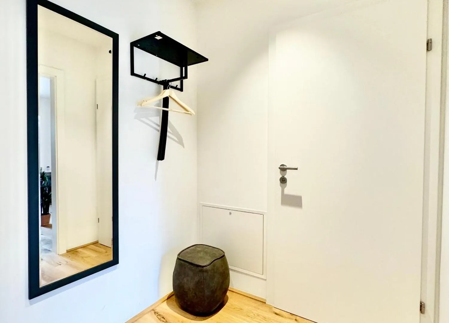 Apartment Wohnung Mit Balkon Und Parkplatz Vienna
