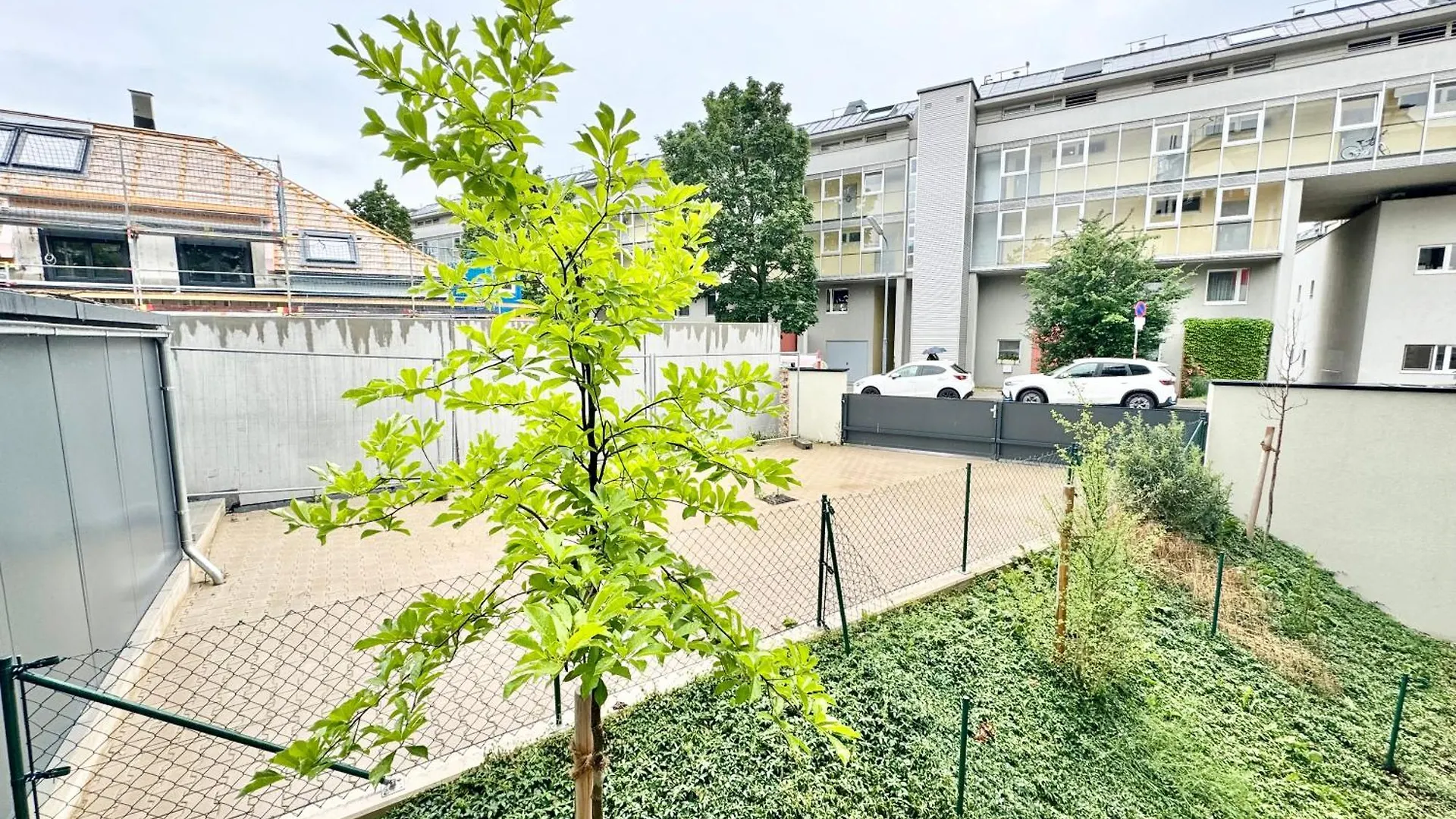 Wohnung Mit Balkon Und Parkplatz Vienna Austria